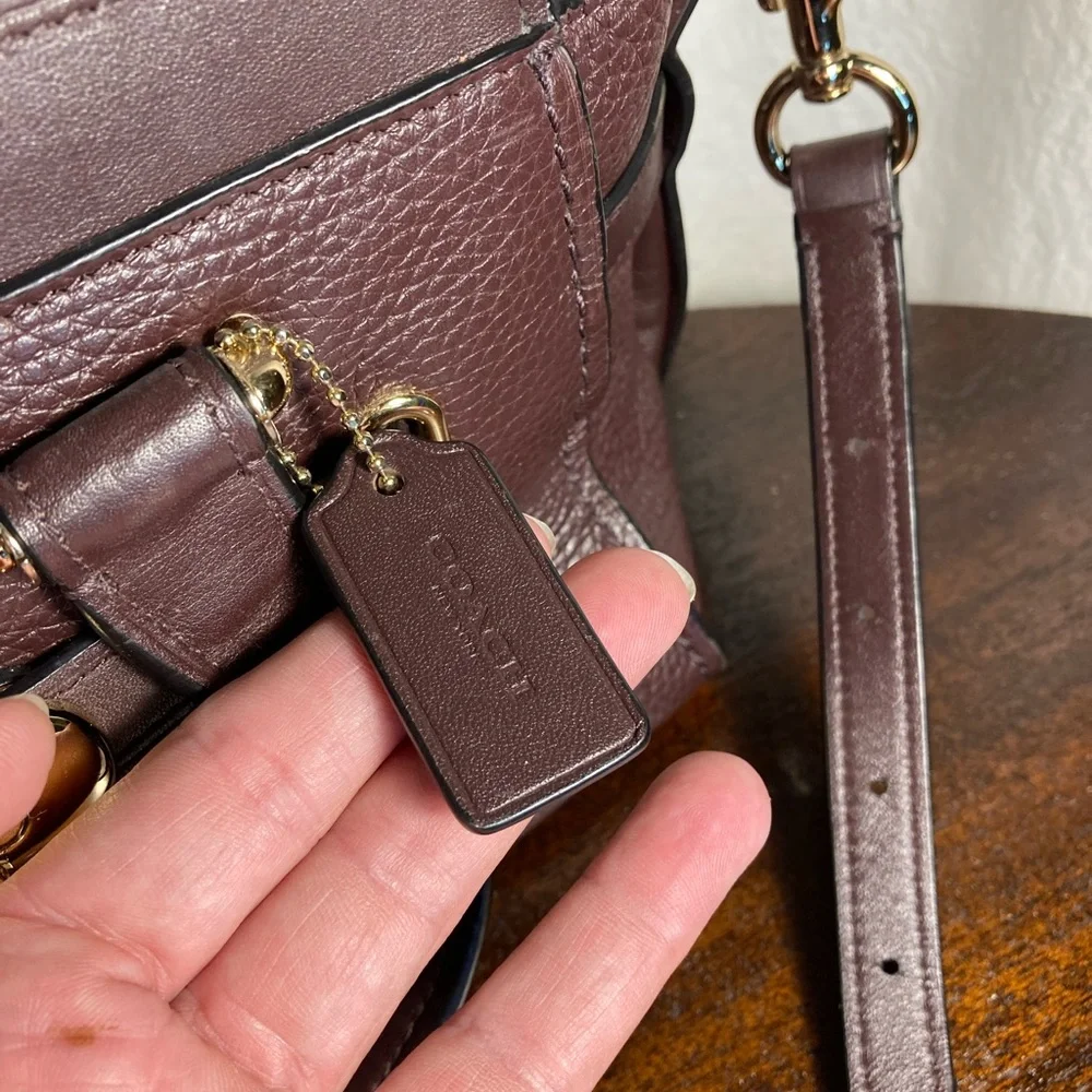Coach Peeble leather swagger 27 Crossbody shoulder bag 87295 oxblood